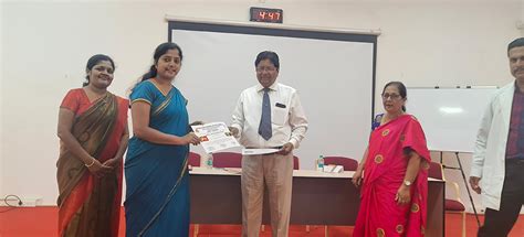 KLE Jagadguru Gangadhar Mahaswamigalu Moorsavirmath Medical College and ...