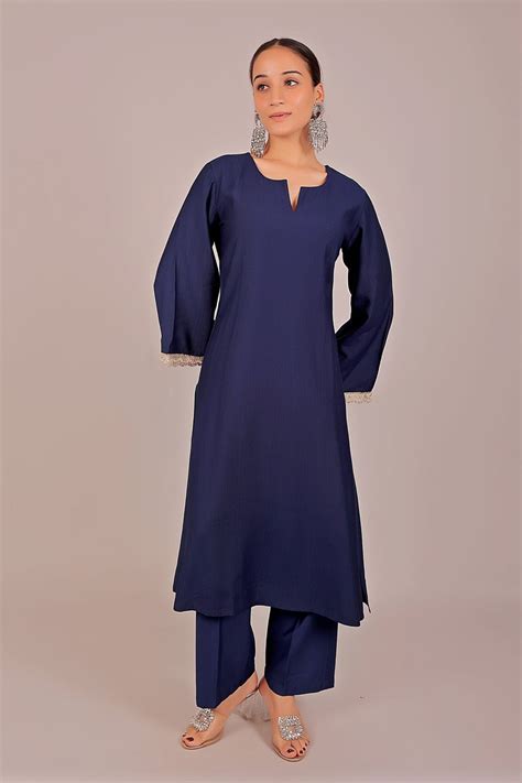 Veshbhoshaa – Ethnic & Formal Wear for Men, Women & Boys.