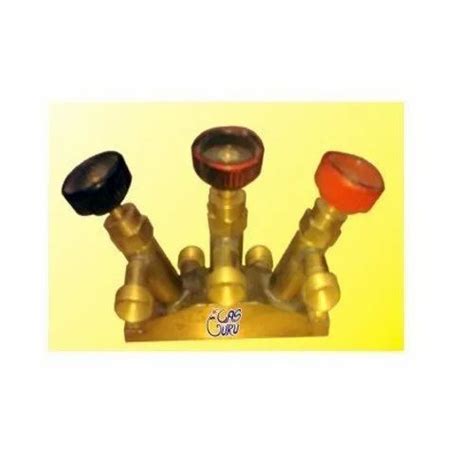 Medical Accessories - Bulk Cylinder Conversion Unit With Regulator ...