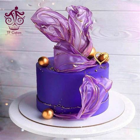 Order Isomalt Cake Same Designs Delivery - Tfcakes