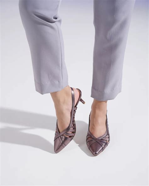 AVIVA Premium Leather Slingback Kitten Heels