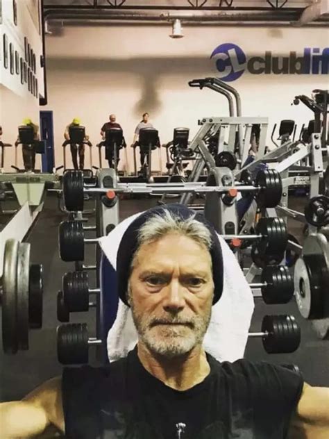 At 70, here's how Avatar: The Way of Water villain Stephen Lang keeps ...