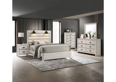 Carter King 4-Piece Bedroom Set - White