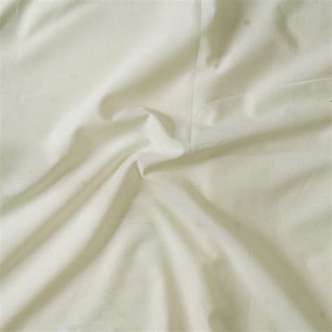 Pure Cotton Off White Plain Fabric – Sanskruti