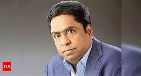 Aircel founder Sivasankaran moves Madras high court challenging lookout ...