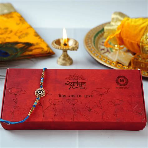 MishtCult Luxe Gift Box with Assorted Indian Sweets (Kaju Katli, Dodha ...