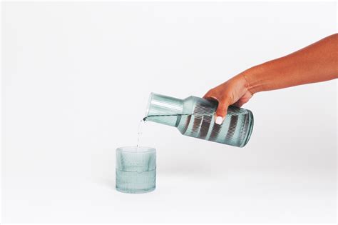 Guest Room Essentials Checklist - The Home Edit