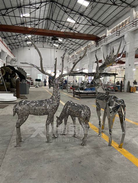 大型不锈钢鹿雕塑造型几何鹿园林景观户外摆件动物镜面雕塑定制-阿里巴巴