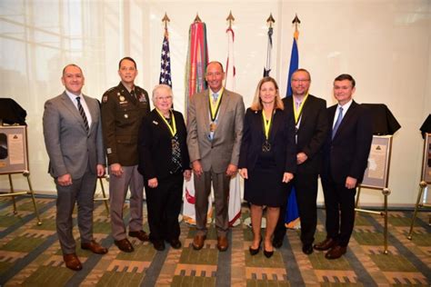 INAUGURAL CLASS INDUCTED INTO ARMY ACQUISITION HALL OF FAME | Article ...