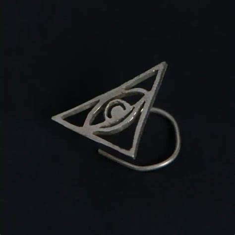 Illuminati Sterling Silver Nose Pin – GoneCase