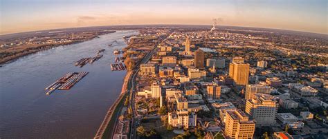 Abogados de accidentes en Baton Rouge, LA | Los Defensores