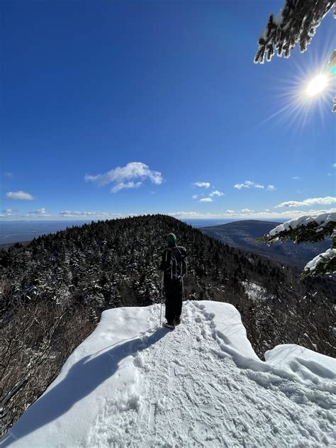Chilling on the Devils path, (Catskills, NY) : r/hiking