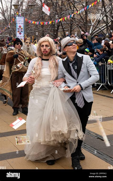 Man Dressed as Bride Wedding 的图像结果