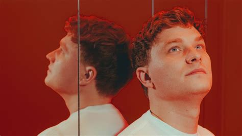 Nils Hoffmann – Everlight Album Tour, 170 Russell, Melbourne, 23 ...