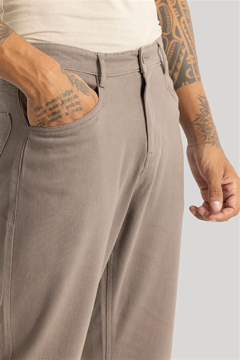 Buy Men's Camille Light Brown Plain Relaxed Fit Chinos Online | Snitch ...