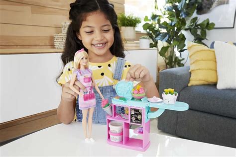 Buy Barbie Florist Playset with 12-in Blonde Doll, Flower-Making ...