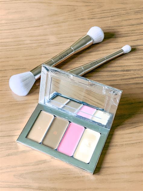 Image result for Seint Make Up Tutorial