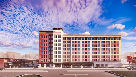 DRURY PLAZA HOTEL PIGEON FORGE - Hotel Reviews, Photos, Rate Comparison ...