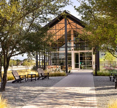 Parkside at Round Rock - Space Between Design Studio