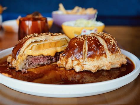 The 20 Best Happy Hours In Nashville - Nashville - The Infatuation