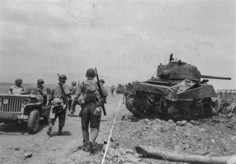 42 Images of Sherman Wrecks | War History Online