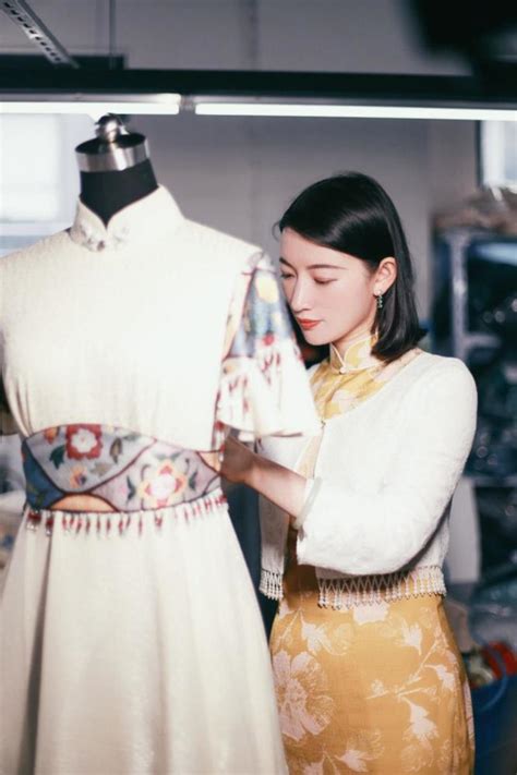 《传家》背后的苏州旗袍设计师：85后美女把旗袍做成诗_腾讯新闻