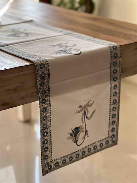 HAND BLOCK PRINTED COTTON TABLE RUNNER