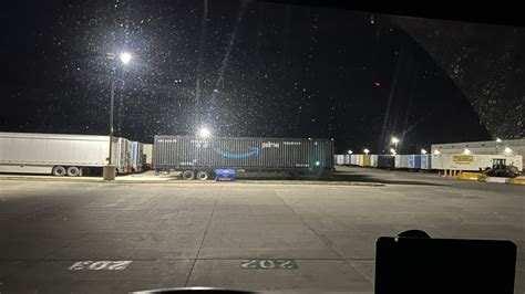 AMAZON CROSS-DOCK FACILITY - MDW2 - Joliet IL - Hours, Directions, Reviews - Loc8NearMe