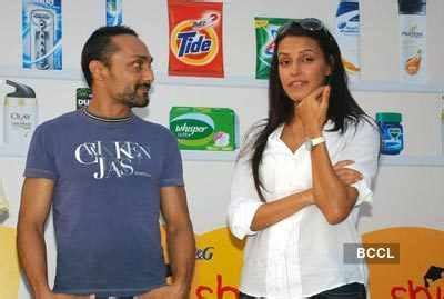 celebs at shiksha's walkathon