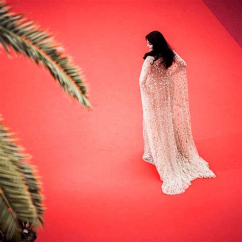 When Aishwarya Rai Bachchan took over red carpet at 69th Cannes Film ...
