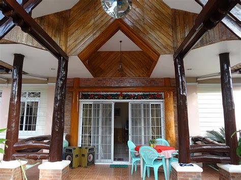 DUMAGUETE SPRINGS BEACH RESORT (Dumaguete City/Dauin) - Hotel Reviews ...