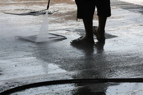 How To Pressure Wash Garage Floor - Reviews And Buyer's Guide