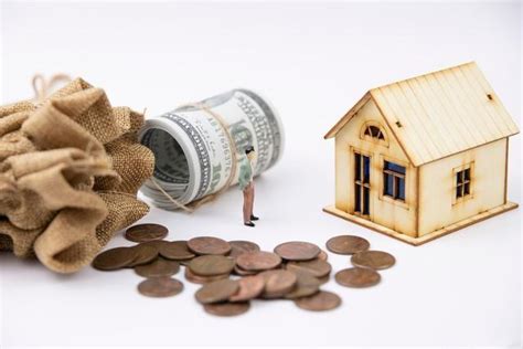 贷款购房时，房贷占比家庭收入多少合适？ - 知乎