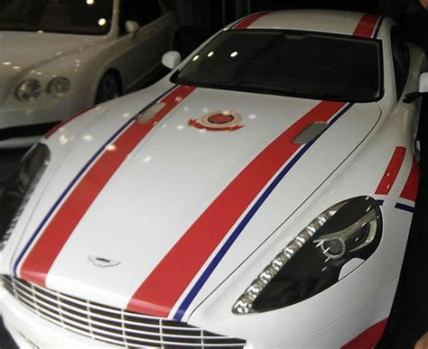 Here is the truth behind Aston Martin Rapide with Delhi Police badge ...