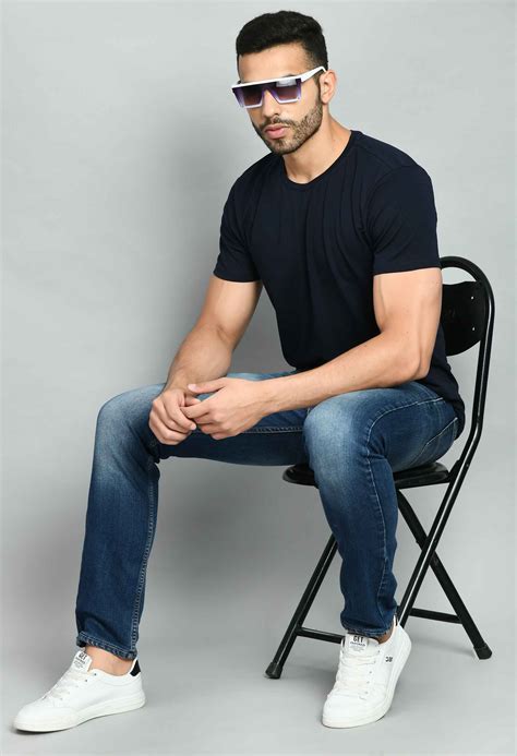 Plain T-Shirts – SQUIREHOOD