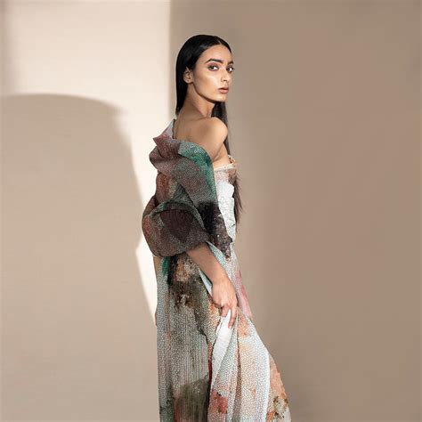 Graphic Crystallised Printed TOP and Textured High Waist Pleated Flare ...