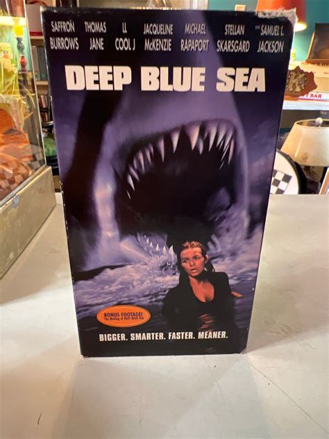 Vintage Deep Blue Sea VHS Tape. Vintage Video Movie Tape, Shark Attack ...