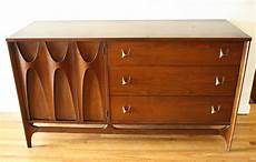 credenza vintage mid century modern credenza by broyhill brasilia picked credenza vintage mid century modern credenza by broyhill brasilia picked