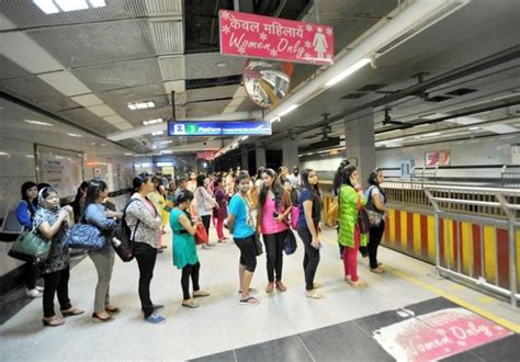Delhi Metro Proposes Pink Tokens, Separate Entry For Women To Implement ...