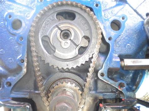How to Replace a Timing Chain On a 351 Modified 的图像结果