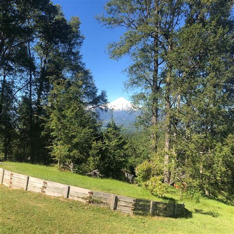 MIRADOR LOS VOLCANES LODGE & BOUTIQUE (Pucon) - Resort Reviews, Photos ...