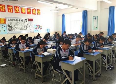 中考分數出爐，陝西咸陽700分以上5000多人，西安家長：坐不住了 - 每日頭條
