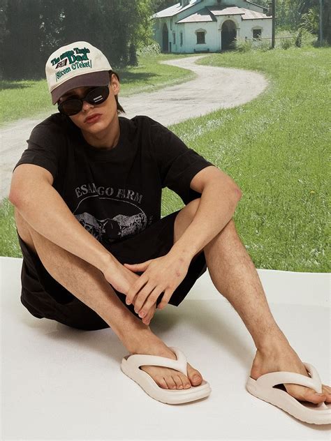 Rezultat imagine pentru Modeling Flip Flops