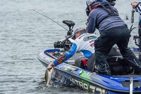 GALLERY: Montgomery Makes Knockout Moves - Major League Fishing