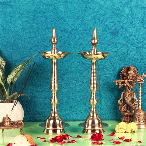 Buy Brass Handcrafted Kerala Kuthu Vilakku with Carvings | Fine Quality ...