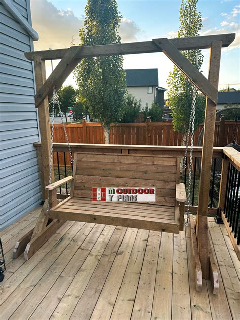 DIY Outdoor Bench with Swing Stand | MyOutdoorPlans