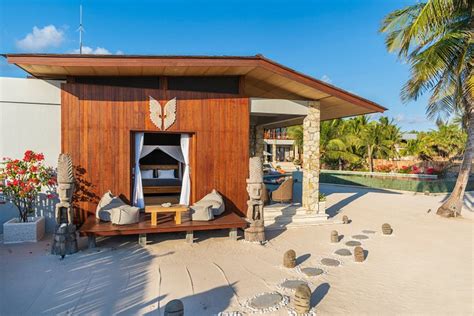 MANDUNA RESORT (Rote Island) - Lodge Reviews, Photos, Rate Comparison ...