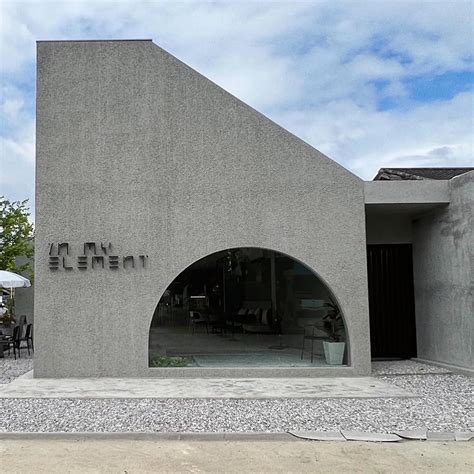 In My Element CafeがRoyal Neighborhoodに再オープンしました。 | Thonburianが投稿したフォト ...