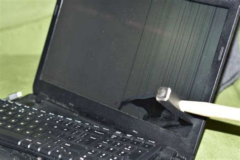 How to Fix Computer Screen Cracks 的图像结果