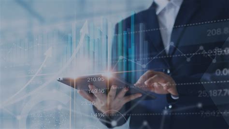 【2023年版】今、世界で起きている3つの「創薬DX」事例を徹底解説 | DATA INSIGHT | NTTデータ - NTT DATA
